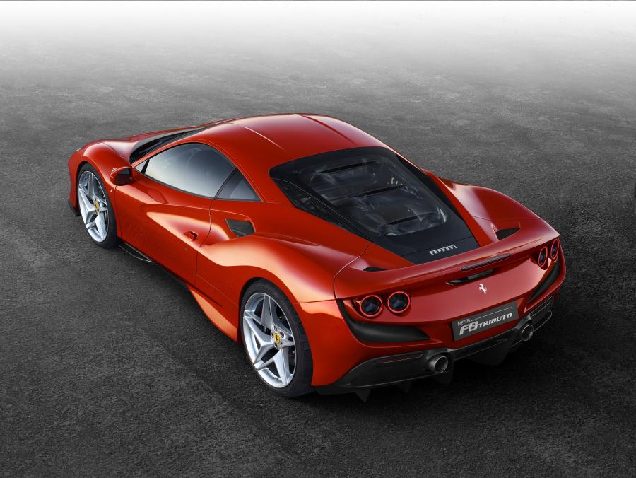  Ferrari F8 Tributo 2019 года  (фото 15 из 52)